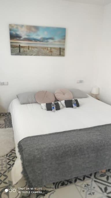 Precioso Apartamento Con A/A En Ruzafa Con Terracita Privada Y Acceso A Un Jardin, Para 2-3 Personas Valencia Buitenkant foto