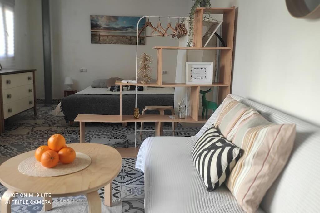 Precioso Apartamento Con A/A En Ruzafa Con Terracita Privada Y Acceso A Un Jardin, Para 2-3 Personas Valencia Buitenkant foto