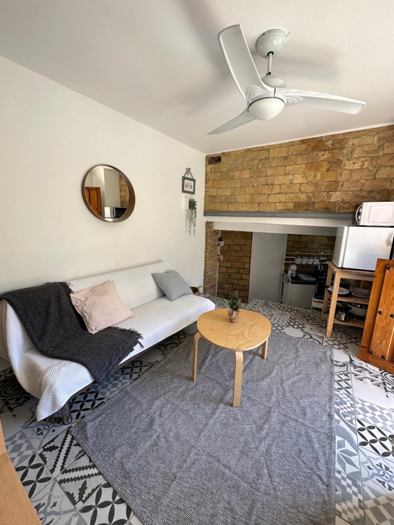 Precioso Apartamento Con A/A En Ruzafa Con Terracita Privada Y Acceso A Un Jardin, Para 2-3 Personas Valencia Buitenkant foto