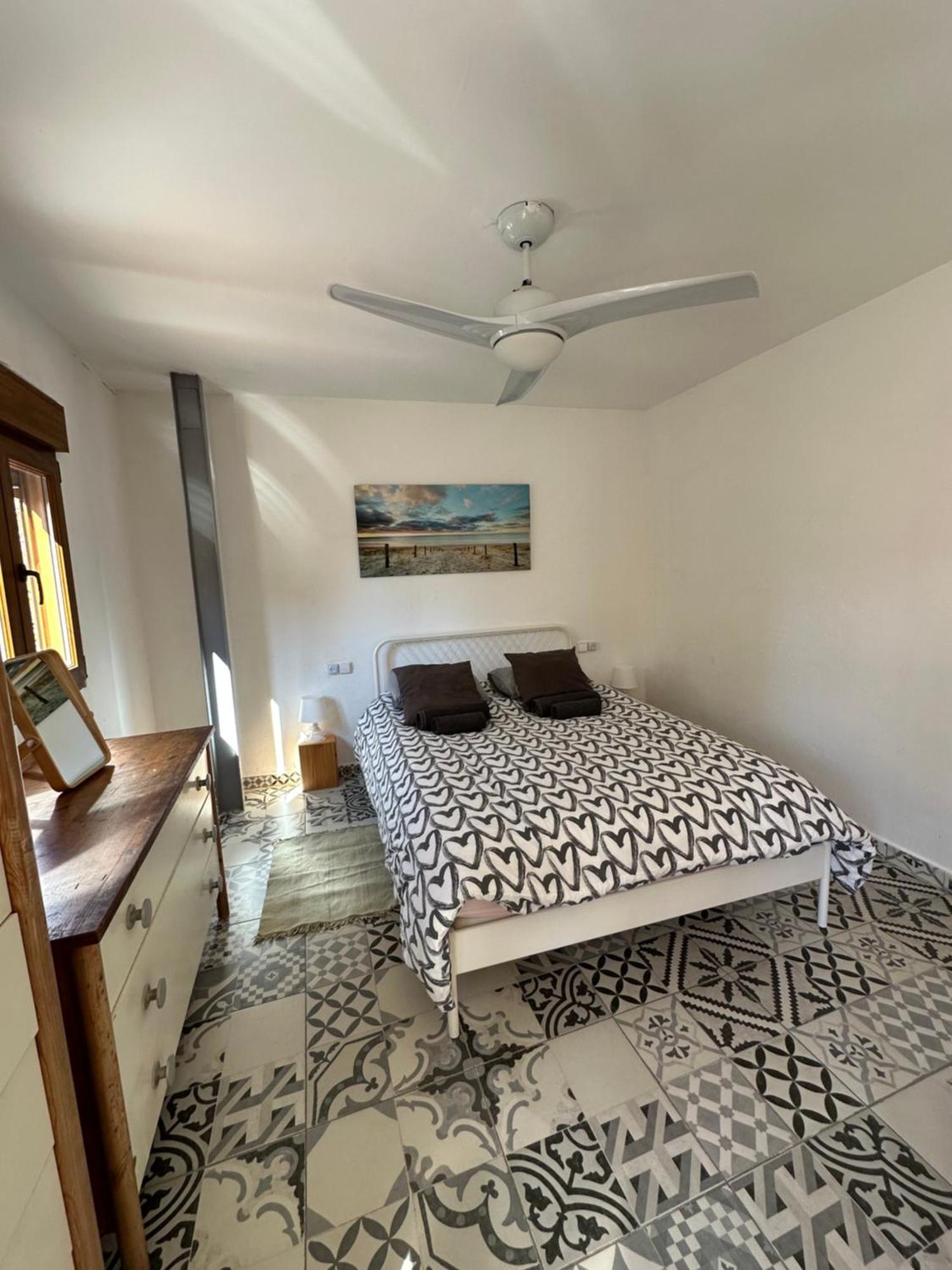 Precioso Apartamento Con A/A En Ruzafa Con Terracita Privada Y Acceso A Un Jardin, Para 2-3 Personas Valencia Buitenkant foto