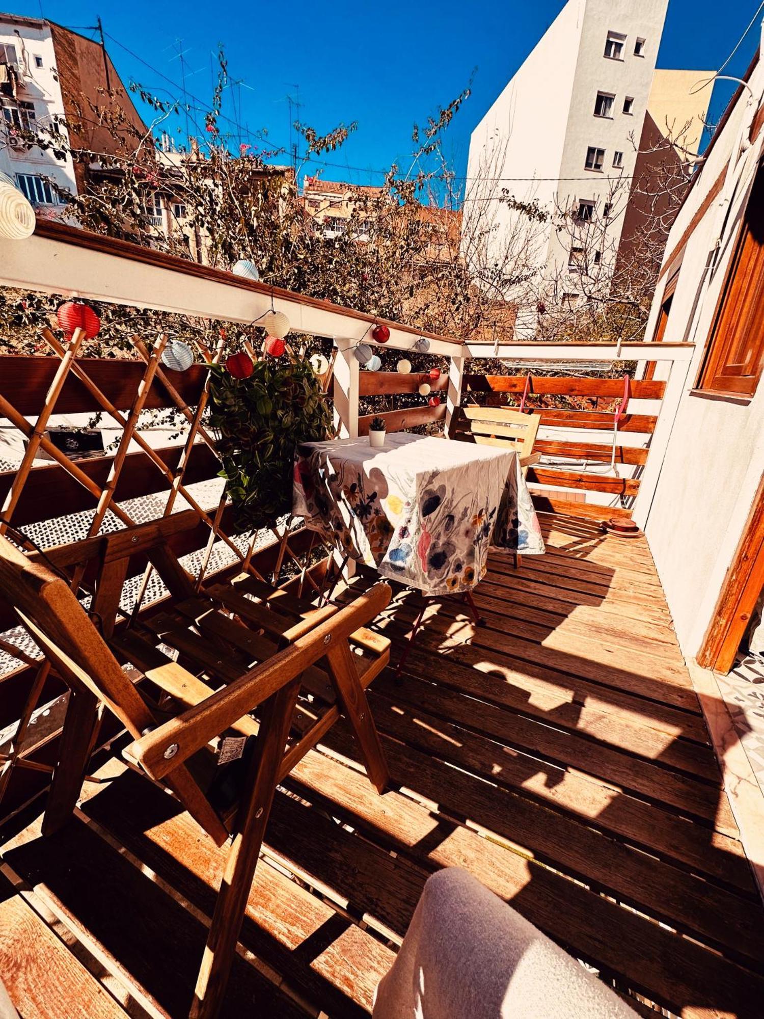 Precioso Apartamento Con A/A En Ruzafa Con Terracita Privada Y Acceso A Un Jardin, Para 2-3 Personas Valencia Buitenkant foto
